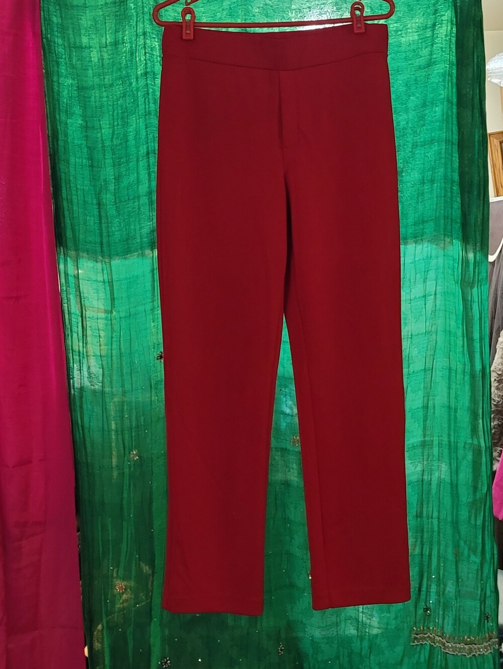 Classic Straight-Leg Pants in Deep Red